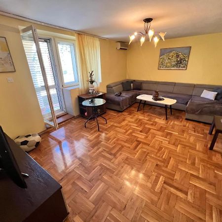 Central Park Apartment Подгориця Екстер'єр фото